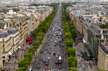 Fashion capital in Avenue des Champs-Elysées, Paris