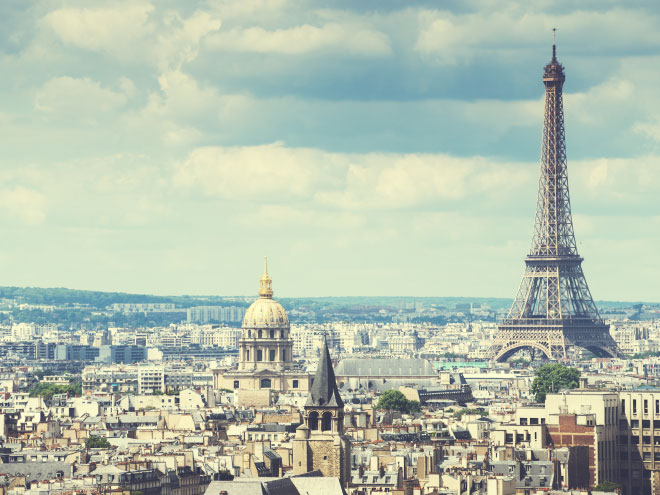 Moving to Paris: tips and tricks for a successful move